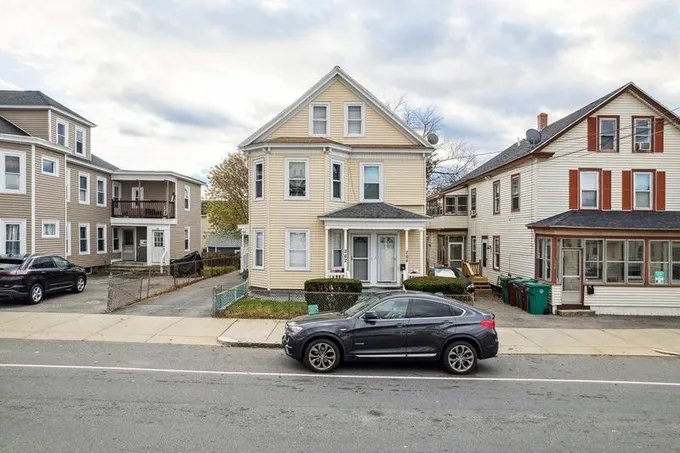 Lowell, Middleinteraction County, MA House for sale Property ID: 418373668