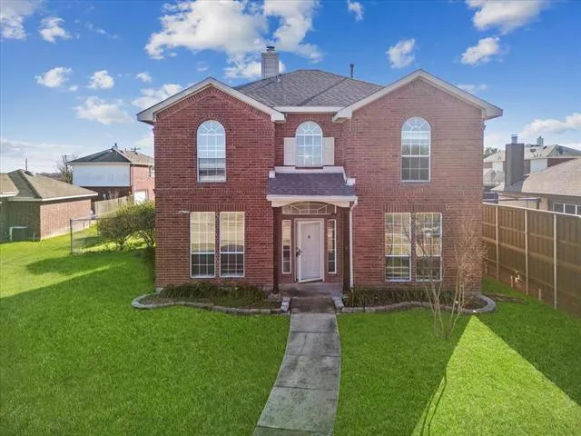 3326 MIDSTREAM CT, Mesquite, TX 75181 Single Family Residence For Sale  MLS# 20504637