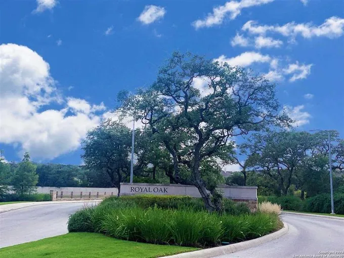 2131 Kerrisdale Drive, San Antonio, TX 78260 for Sale