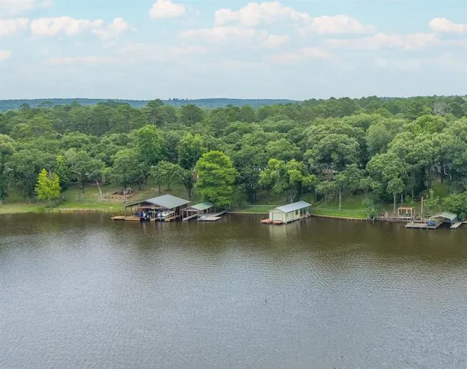 206 Dogwood Ln W, Crockett, TX 75835 for Sale