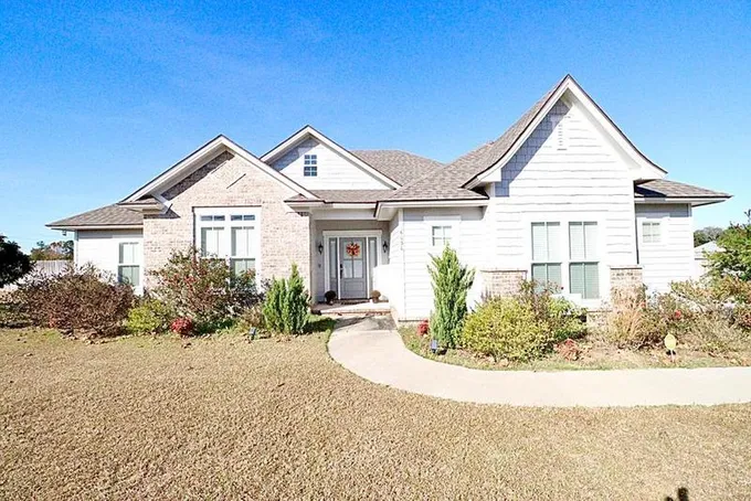 6030 Red Tail Dr, Hahira, GA 31632  MLS# 138764 for Sale