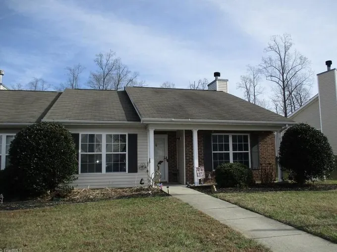 2780 Water Stone Loop, High Point, NC 27265 - MLS 1129059 for Sale