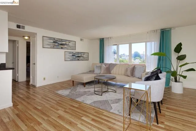 710 E 22Nd St 208, Oakland CA 94606 for Sale