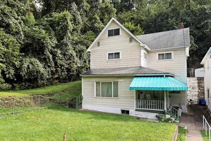 212 Mcclure St, Dravosburg, PA 15034  MLS# 1616570 for Sale