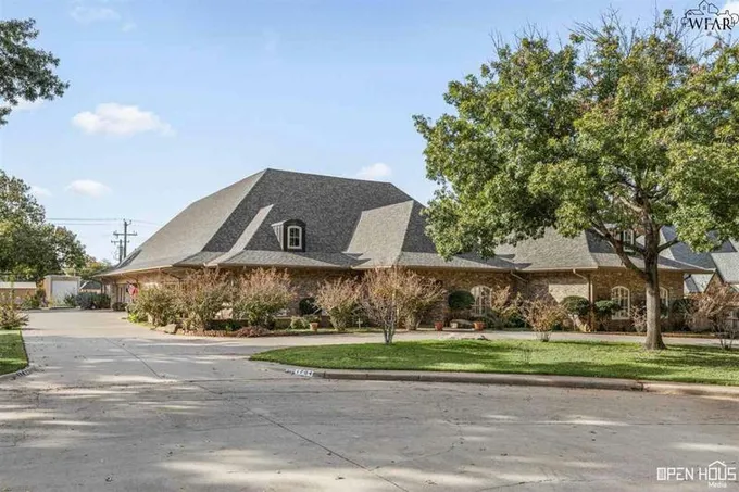 1704 HURSH AVE, Wichita Falls, TX 76302 Single Family Residence For Sale  MLS# 171292