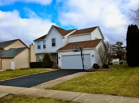 7735 Royal Park Dr - Lewis Center, OH 43035 - Home For Rent