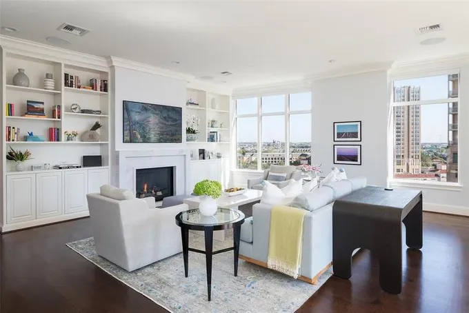 2555 N Pearl St #902, Dallas, TX 75201 for Sale