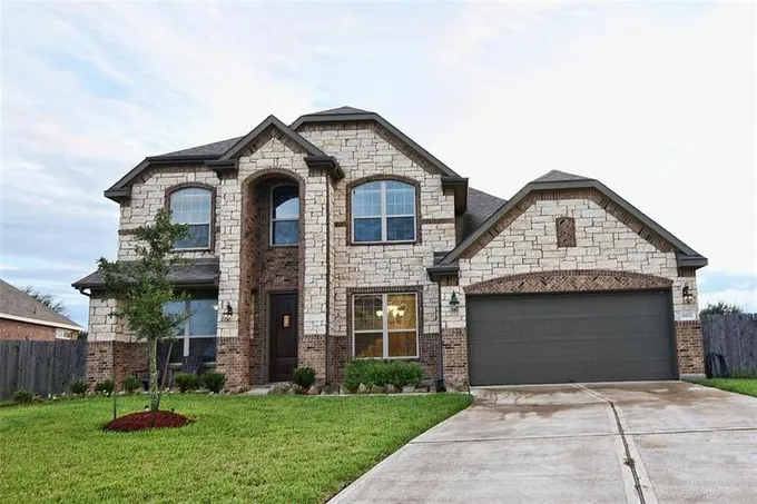 6902 Belle Meadow Ln, RICHMOND, TX 77469 for Sale