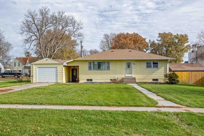 102 N B St, Axtell, NE 68924  MLS# 20231382 for Sale