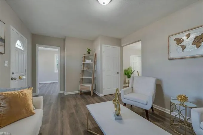 6361 DOVE ST, Norfolk, VA 23513 Single Family Residence For Sale  MLS# 10514128