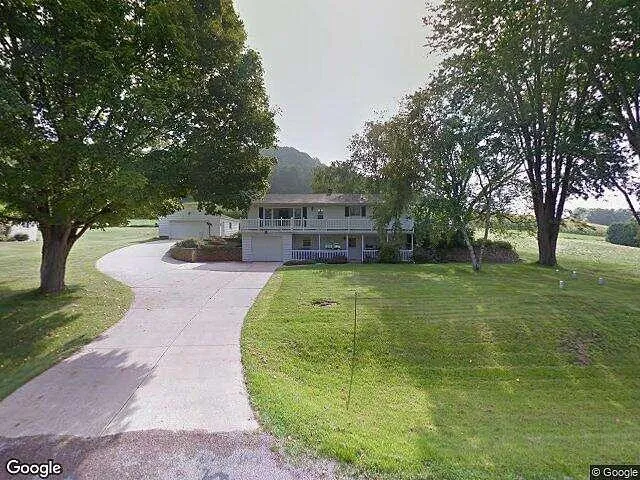 Town Hall, LA CRESCENT, MN 55947  589541409 for Rent