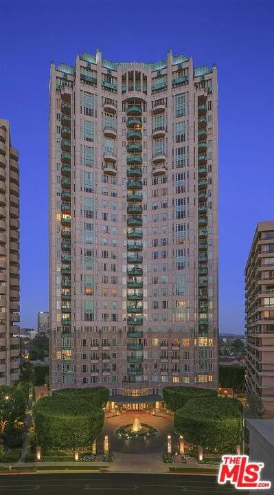 10580 Wilshire 26 SE, Los Angeles CA 90024 for Sale