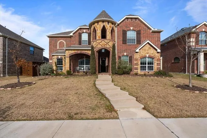 12264 Fallcreek Dr, Frisco, TX 75035 for Sale