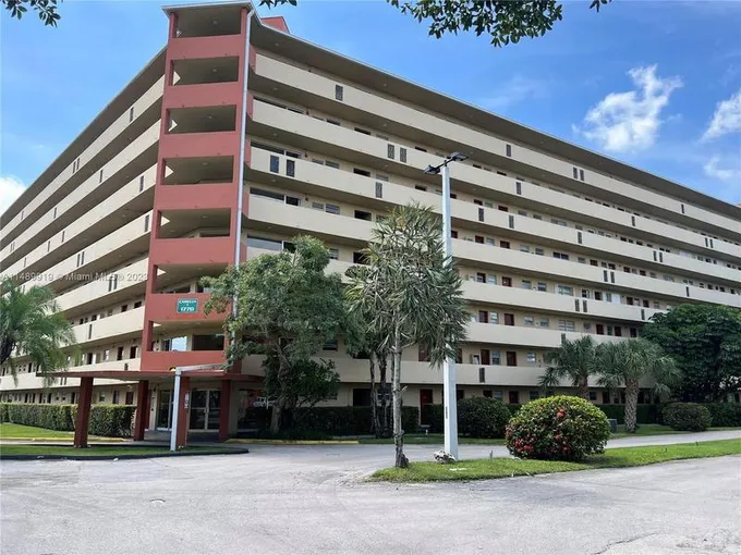1770 NE 191st St Unit 415-1, Miami, FL 33179  MLS# A11489919 for Sale