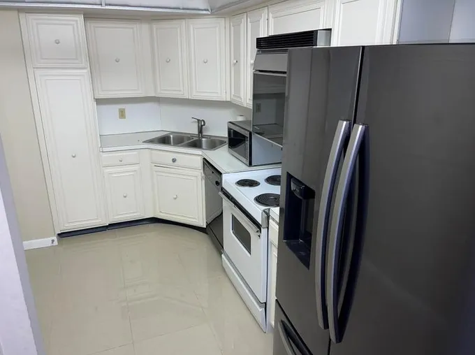 2425 Presidential Way #1902, West Palm Beach, FL 33401 - MLS RX-10913818 for Sale