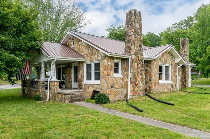 26 Stepp Mill Rd, Hendersonville, NC 28792 - MLS 4031006 for Sale