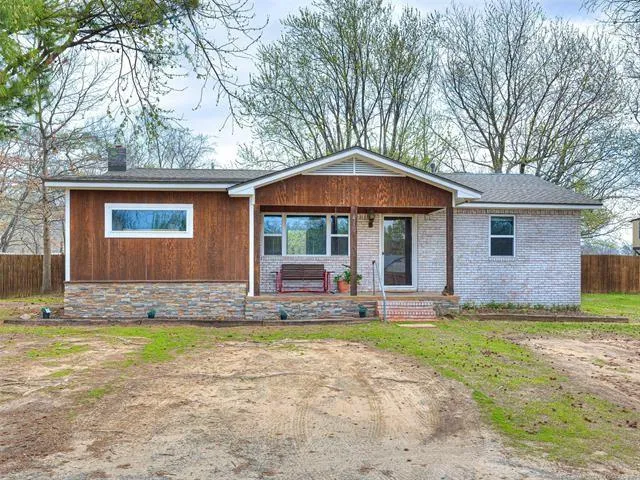 410 Oak Hollow Vis, Eufaula, OK 74432  MLS# 1090693 for Sale