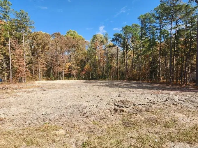 Rainy Dr, Spring Lake, NC 28390 - MLS LP716044 for Sale