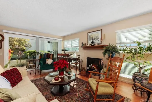 2304 Altisma Way #111, Carlsbad CA 92009 for Sale