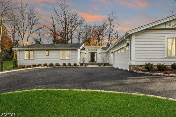 Short Hills, Esinteraction County, NJ House for sale Property ID: 418383290