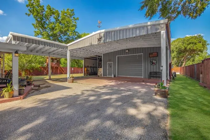 2302 Hoskins Dr, Houston, TX 77080 for Sale