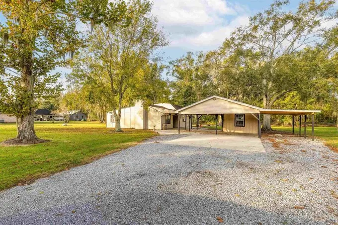 Houma, Terrebonne Parish, LA House for sale Property ID: 418358656