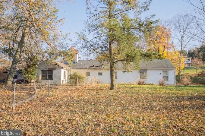 29 Stehley Lane, Falling Waters, WV 25419 - MLS WVBE2024290 for Sale