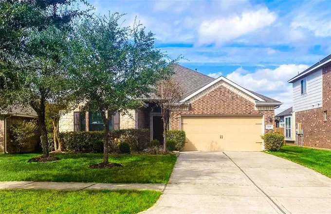 6118 Oxford Lake Dr, Rosenberg, TX 77471 for Rent