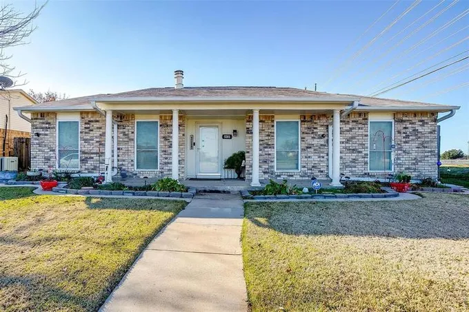 5201 N Colony Blvd, The Colony, TX 75056 for Sale