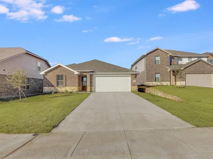 3020 Brittlebush Dr, Fort Worth, TX 76108 for Sale