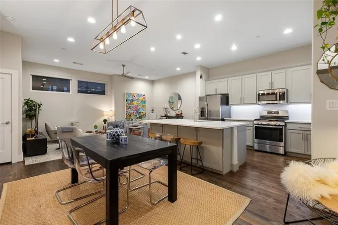 4690 Monarch St #10, Dallas, TX 75204 for Sale