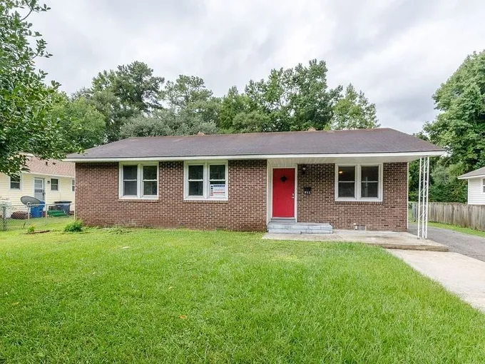 3/1 for rent in jacksonville, NC #519 Henderson Dr