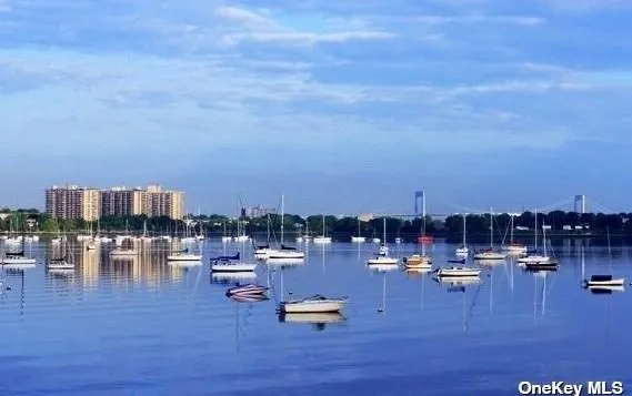 th St #8H, Bayside, NY 11360 - MLS 3492722 for Sale