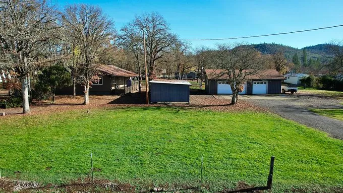 6350 Rogue River Drive, Shady Cove OR 97539 for Sale