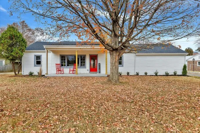 404 N PETWAY ST, Franklin, TN 37064 Single Family Residence For Sale  MLS# 2611694