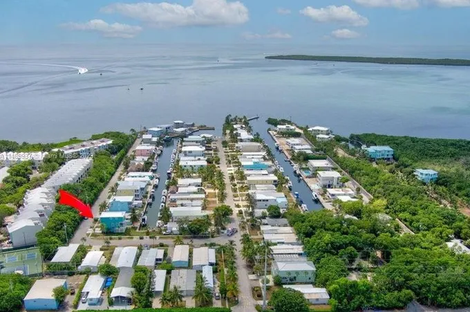 80 Coral Way, Key Largo, FL 33037 - MLS A11489937 for Sale