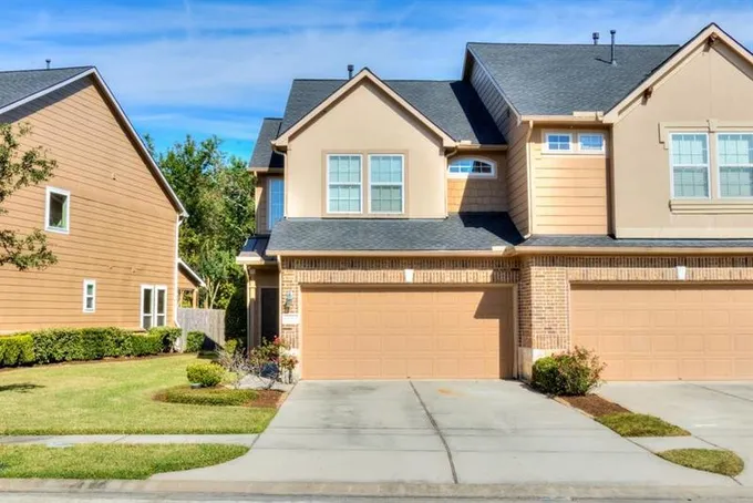 12947 Iris Garden Ln, Houston, TX 77044 for Rent
