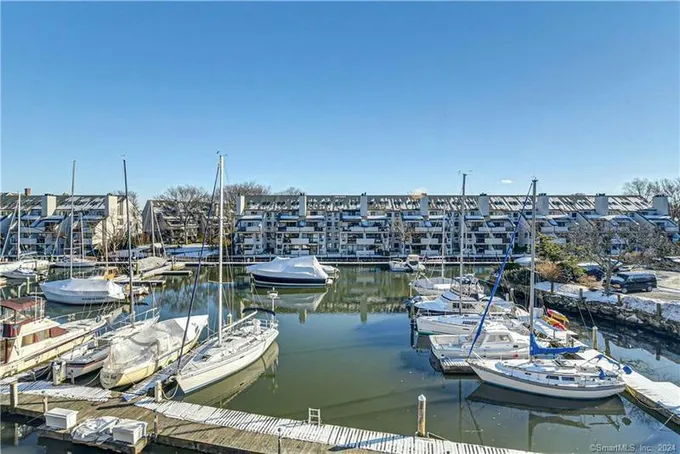 123 HARBOR DR APT 206, Stamford, CT 06902 Condo/Townhouse For Sale  MLS# 170617283
