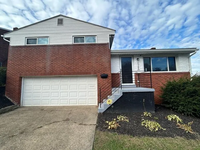 4985 Aspen St, West Mifflin, PA 15122 - MLS 1626341 for Sale