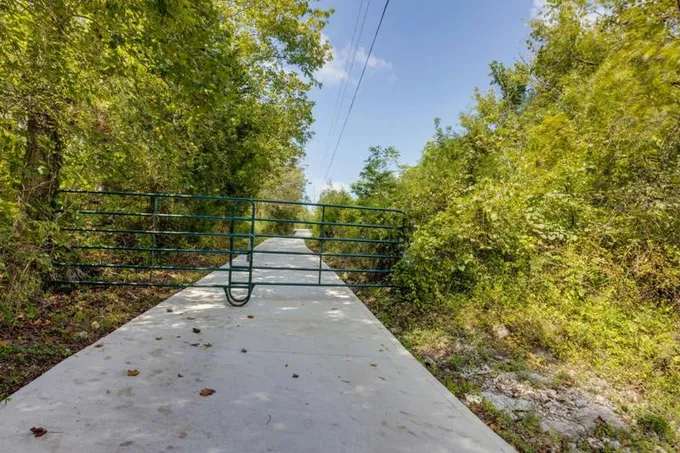 1820 BRINDLEY HOLLOW RD, Buffalo Valley, TN 38548 Farm For Sale  MLS# 2605234