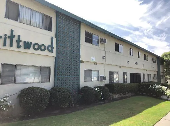 Driftwood Apartments - 620 Laura Avenue - La Puente, CA Apartments for Rent