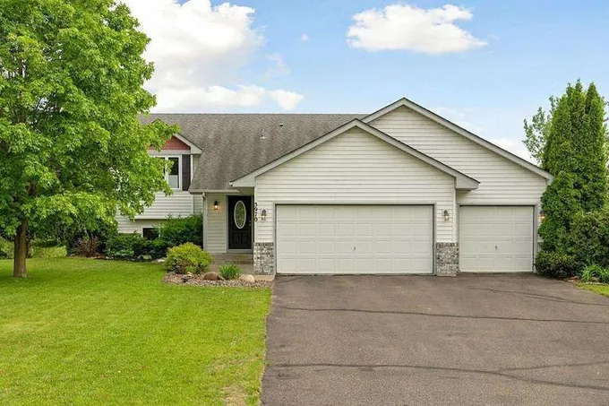 142Nd, ANOKA, MN 55303  613700200 for Sale