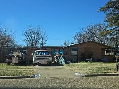 24th St for Sale