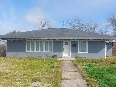 W Broad St for Sale