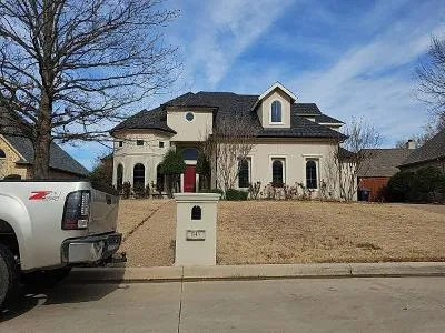 Thomas Crossing Dr for Sale