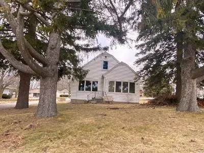 W Spruce St for Sale