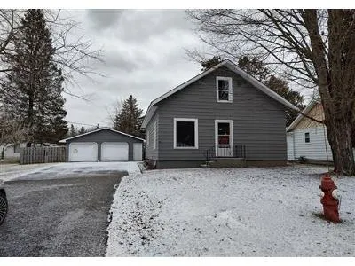 Sylvan St for Sale