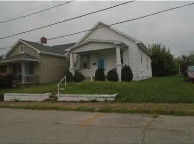 Richardt Ave for Sale