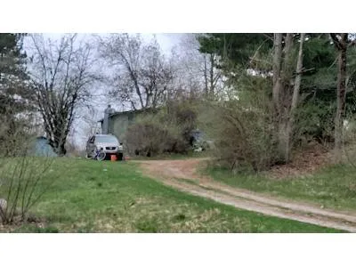 Pratt Ln for Sale