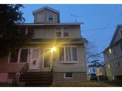 Chestnut Ave for Sale